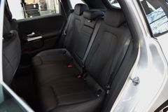MERCEDES-BENZ B 200 Business~Automatik~Leder~Navi~Apple~LED