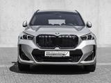 BMW iX1 xDrive30 M-SPORT+HUD+PANO+ACC+AHK+RFK+NAVI - BMW iX1 in Köln
