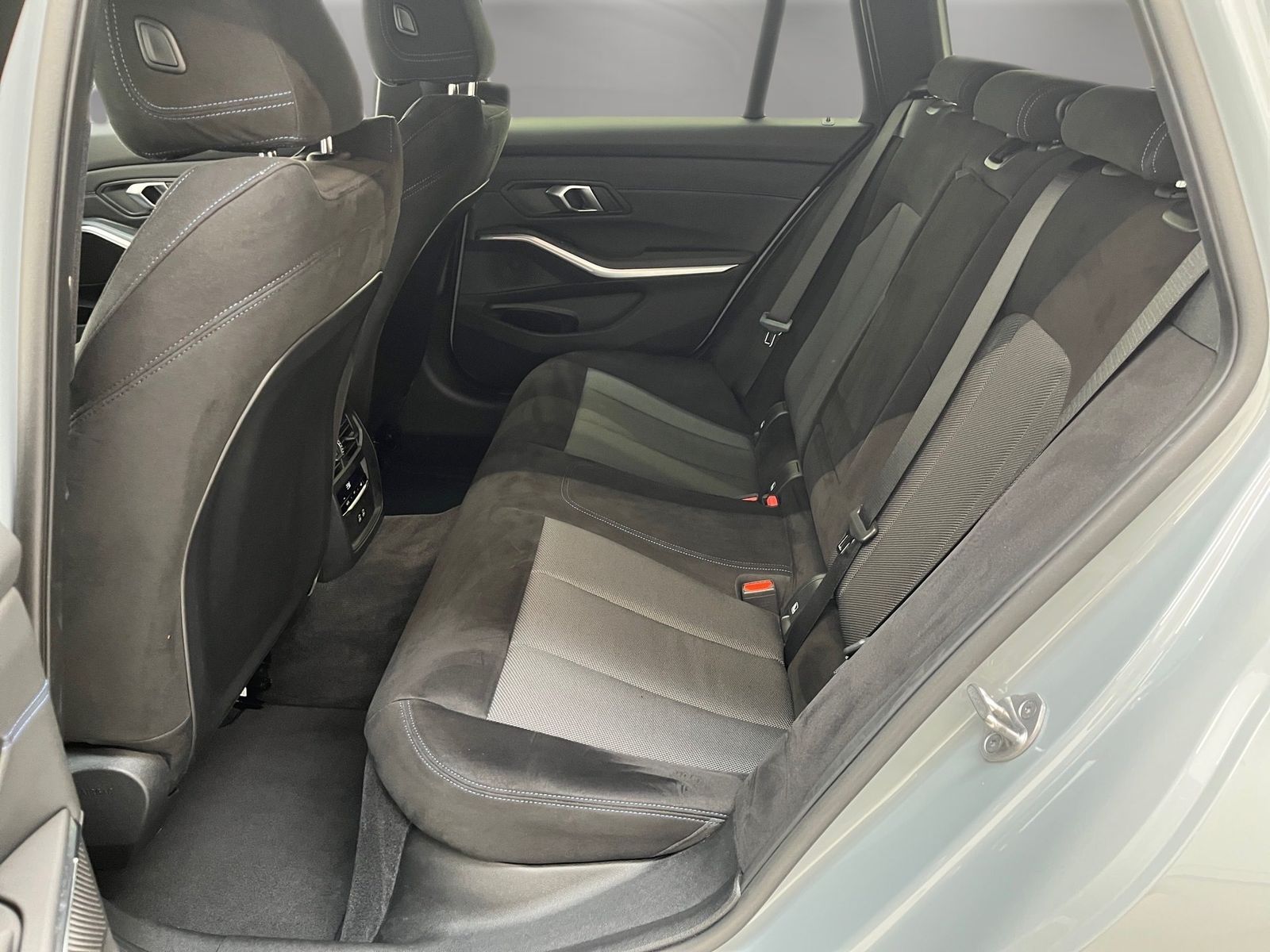 BMW 320 - Bild 13