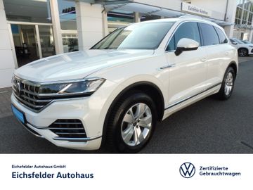 Volkswagen Touareg - 1