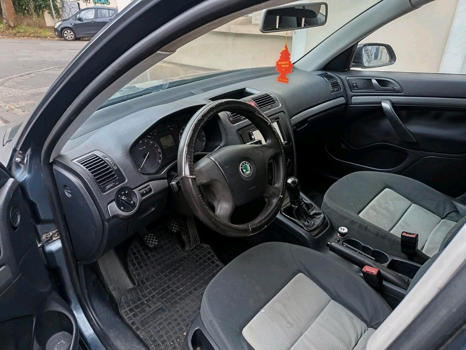 Skoda Octavia 2008 — photo 5