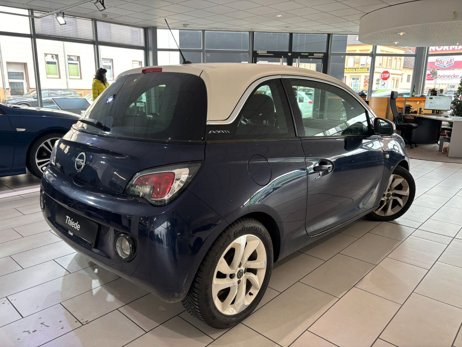 Fahrzeugabbildung Opel Adam Jam 1.2 SHZ/ALU16/LHZ/BT/KLIMA/ALLWETTER