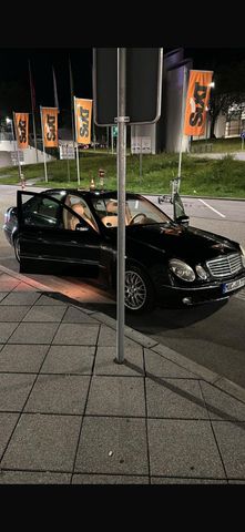 Mercedes-Benz Mercedes E klasse 200