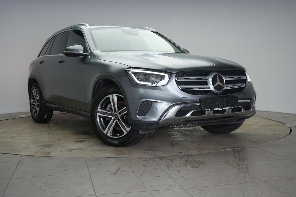 Image of Mercedes-Benz GLC 220