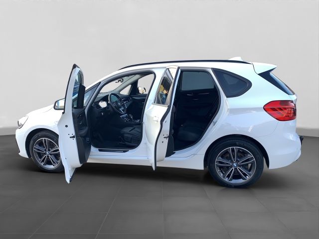 Fahrzeugabbildung BMW 218d Active Tourer Sport Line+LED+Navi+Leder+DAB