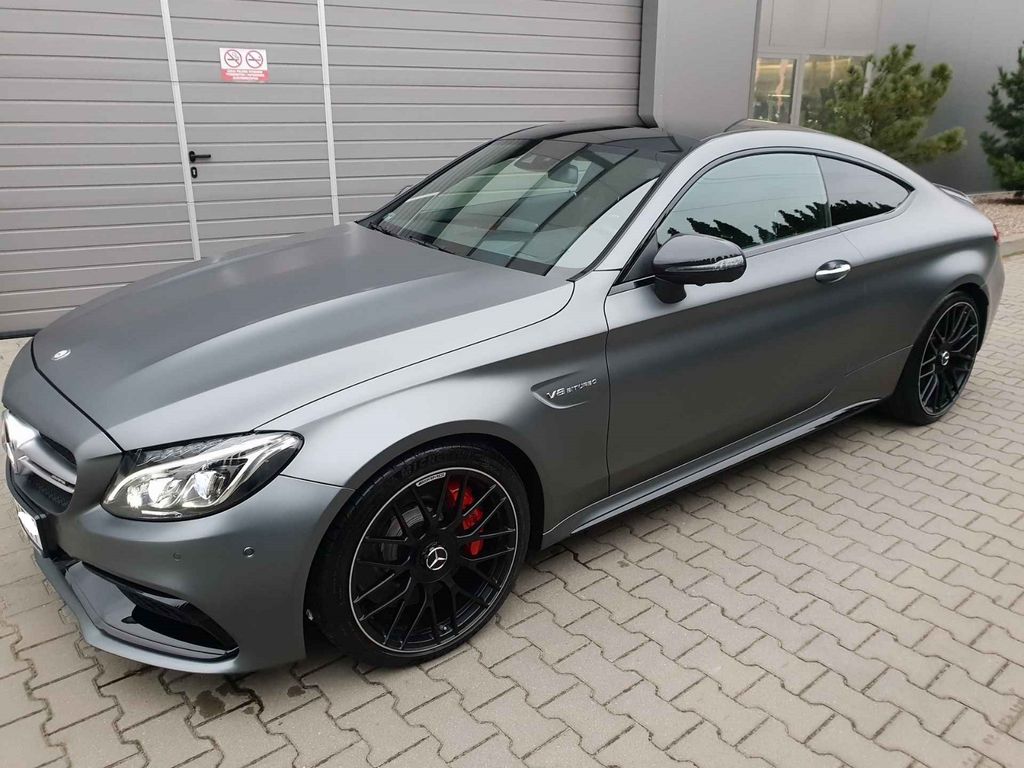 Mercedes-Benz C 63 AMG