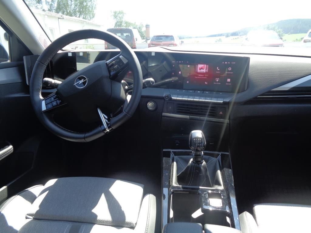 Autohaus Zimpel - Opel Astra Elegance 1.2T Klimaautomatik+CarPlay+DAB+S - Bild 11 Autohaus Zimpel - Opel Astra Elegance 1.2T Klimaautomatik+CarPlay+DAB+S - Bild 11