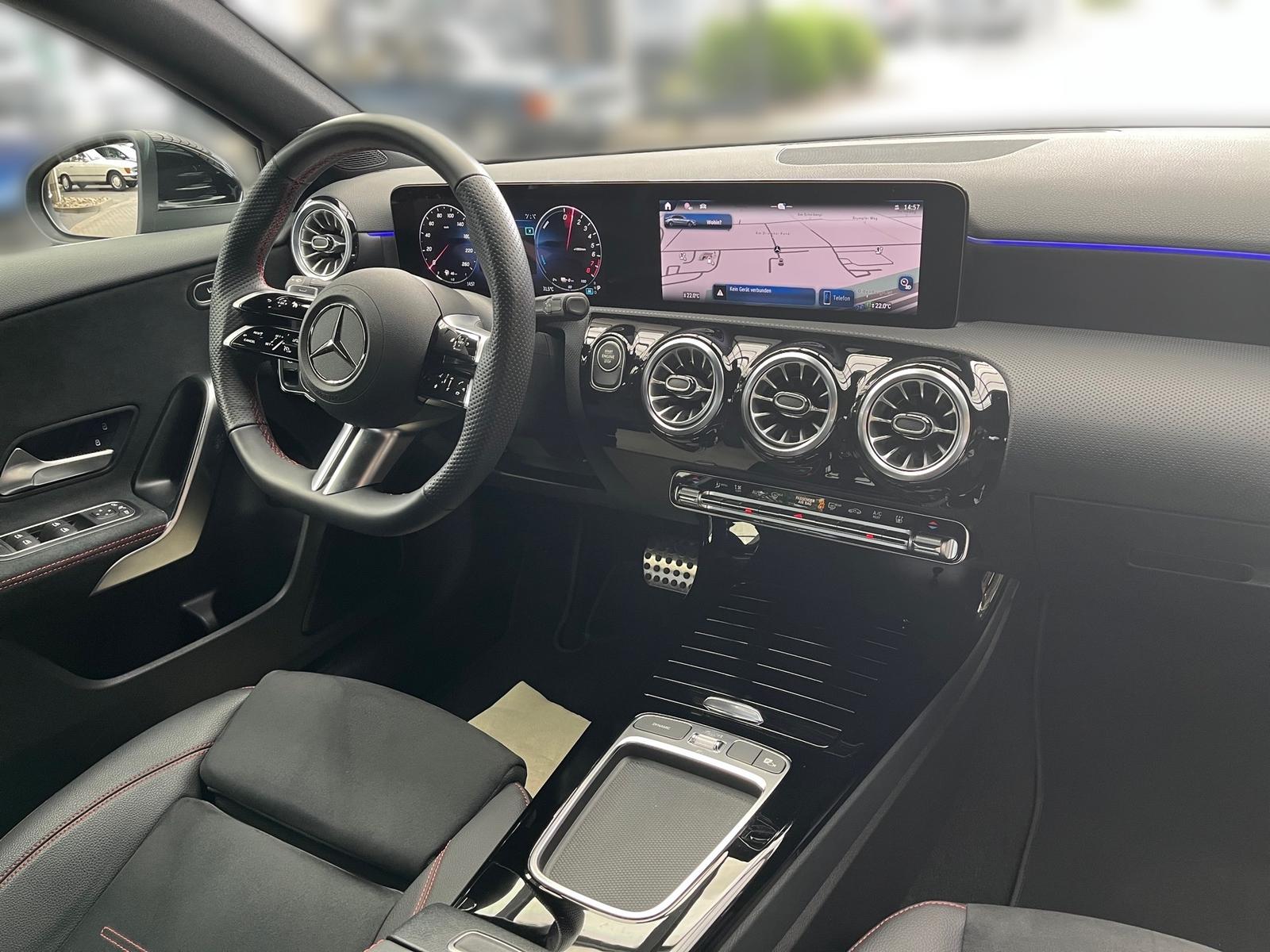 Mercedes-Benz A 250 e Limo AMG+360°+Kamera+KeyLess+LED+Navi+LM