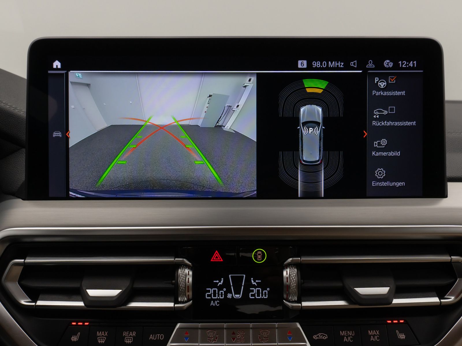 Fahrzeugabbildung BMW X3 xD20d Kamera HUD DAB HiFi Komfort Leder Sport