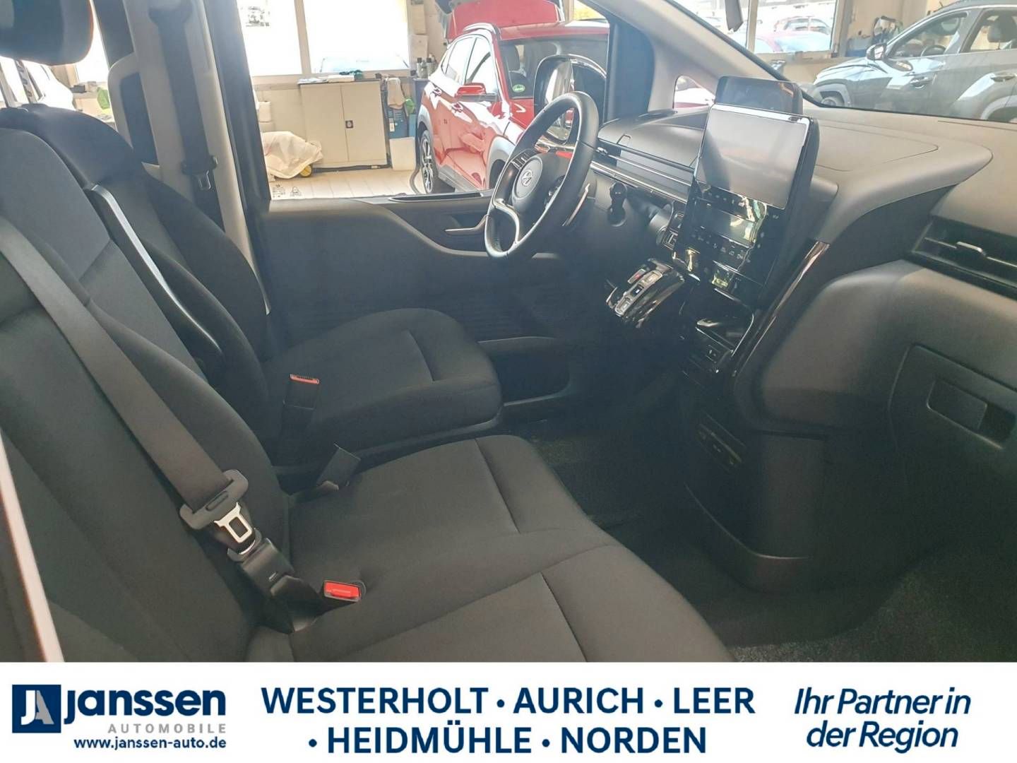 Fahrzeugabbildung Hyundai STARIA 9-Sitzer TREND