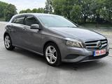 Mercedes-Benz A180*Urban*MB-Scheckheft*2.Hand*PDC*Rentner*SZH* - : Limousine, Rent A
