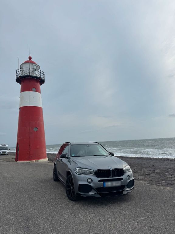 Image of BMW X5