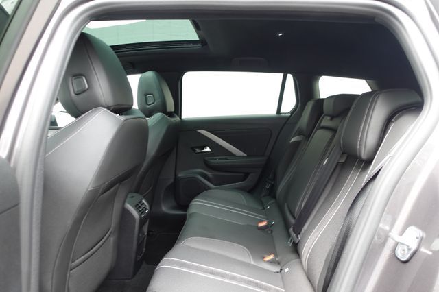 Fahrzeugabbildung Opel Astra L Sports Tourer 1.2 Turbo GS RFK,KlimaA,SD