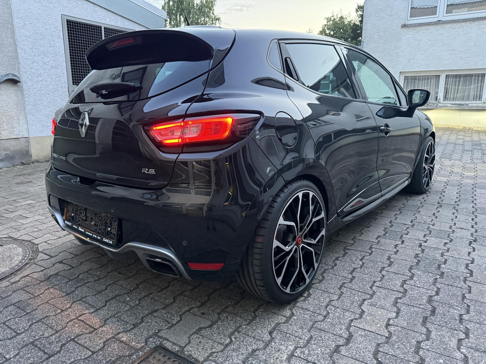 Renault Clio RS Trophy+ Insp.Bremsen+ TÜV + NEU +