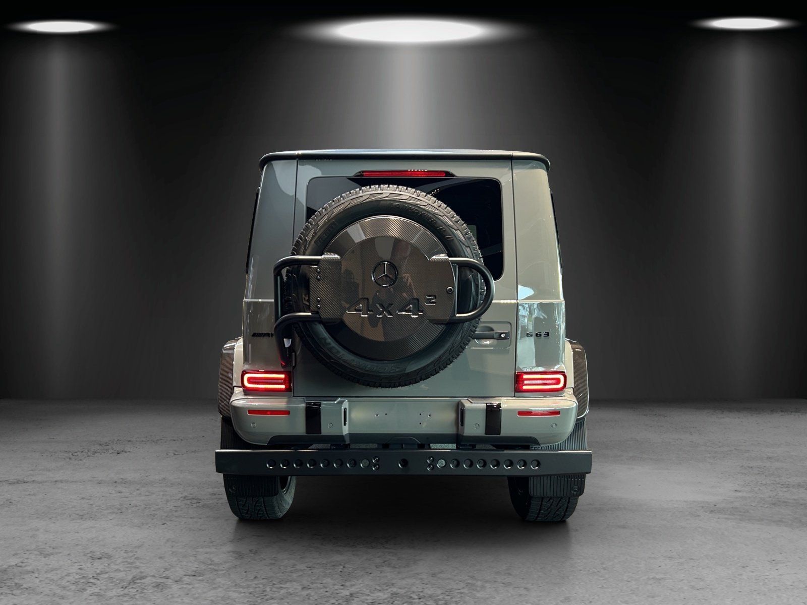 Fahrzeugabbildung Mercedes-Benz G 63 AMG 4x4 VOLL! Carbon NIGHT Superior TV Burm