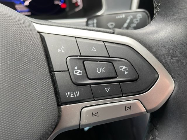 T-Roc 1.5 TSI Style Navi Leder AHK digitales Coc