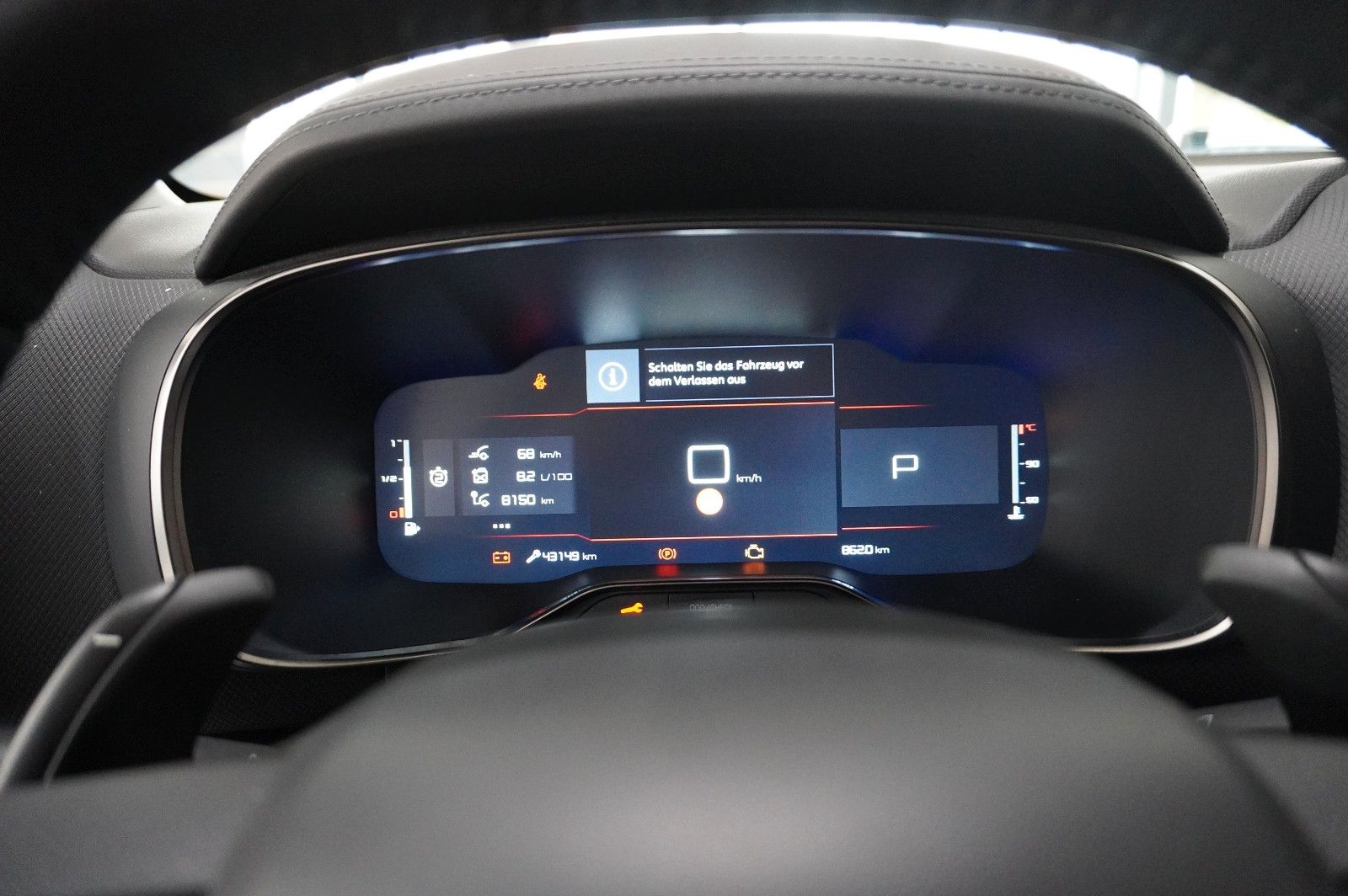 Fahrzeugabbildung Citroën C5 Aircross 1.2T SHINE EAT-8 NAVI/LED/KAMERA/SH