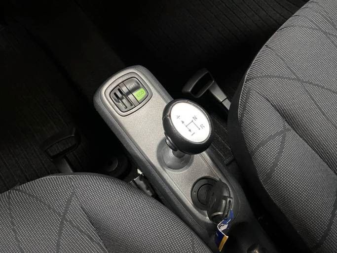Fahrzeugabbildung Smart ForTwo coupé 1.0 mhd++PASSION+ALU+KLIMA+TELEFON+