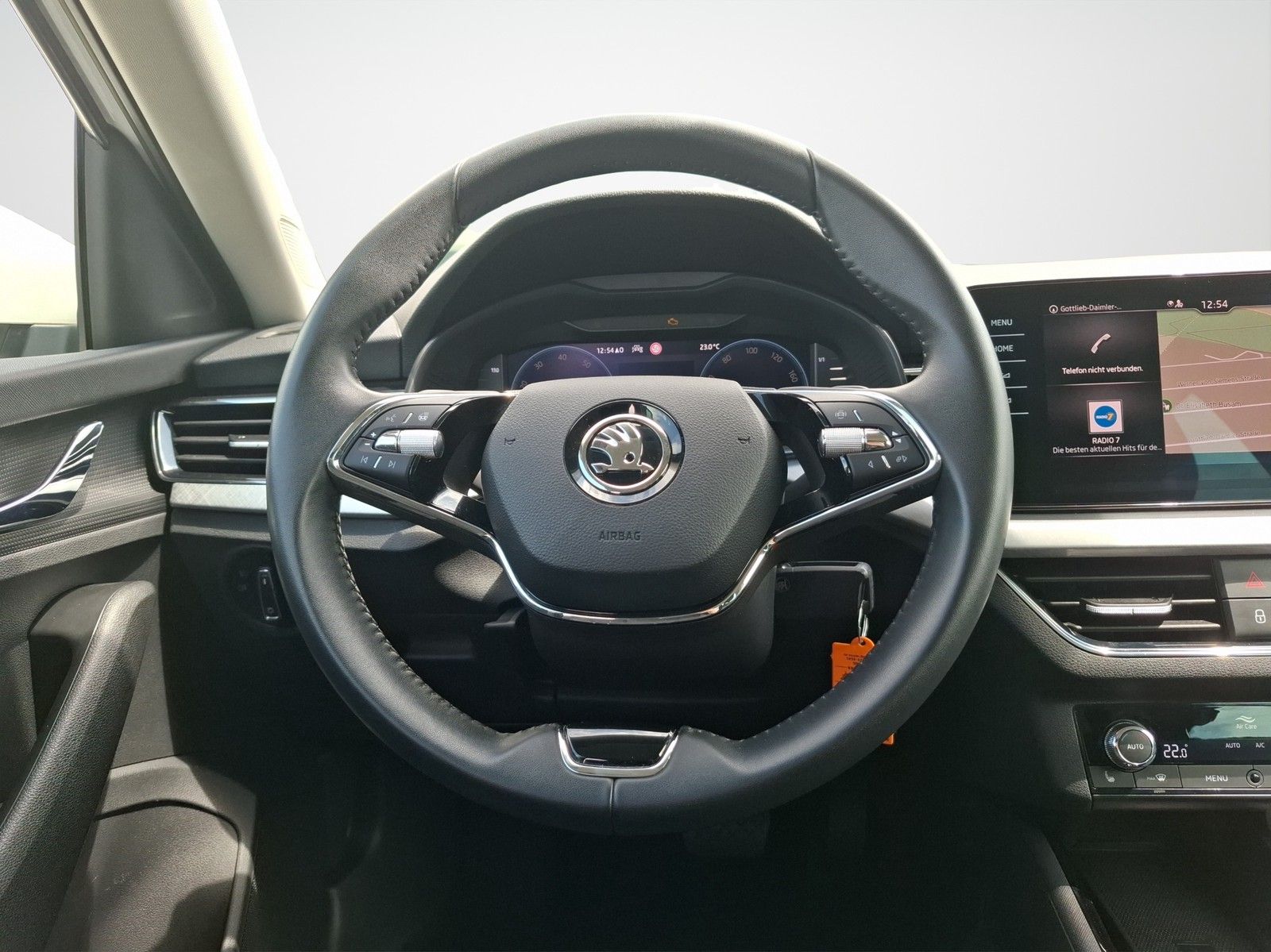 SKODA Kamiq 1.0 TSI Tour DSG / VOLL-LED / NAVI / TEMPO - Image 11