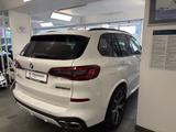 BMW X5 M50d Pano AHK Memory HeadUp Harman Adapt-LED  - BMW X5 M50 in Bielefeld