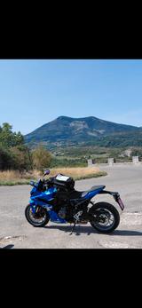 Suzuki gsx r 8 - SUZUKI GSX 8R