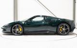 Ferrari 296 GTS -LIFT-VERDE BRITISH-IROKO-VOLL-CARBON- - Ferrari 296 GTS mit Benzin-Antrieb