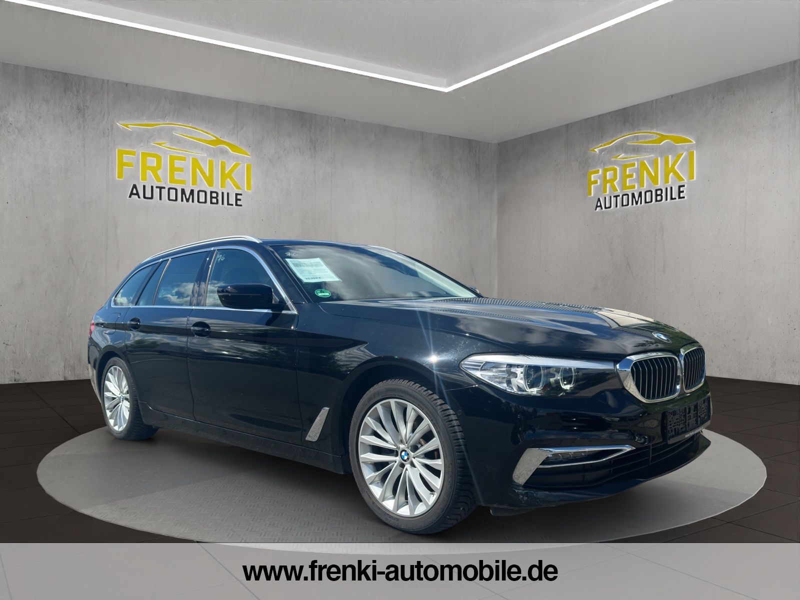 BMW 520 5 Touring 520 d Luxury Line*Panorama*
