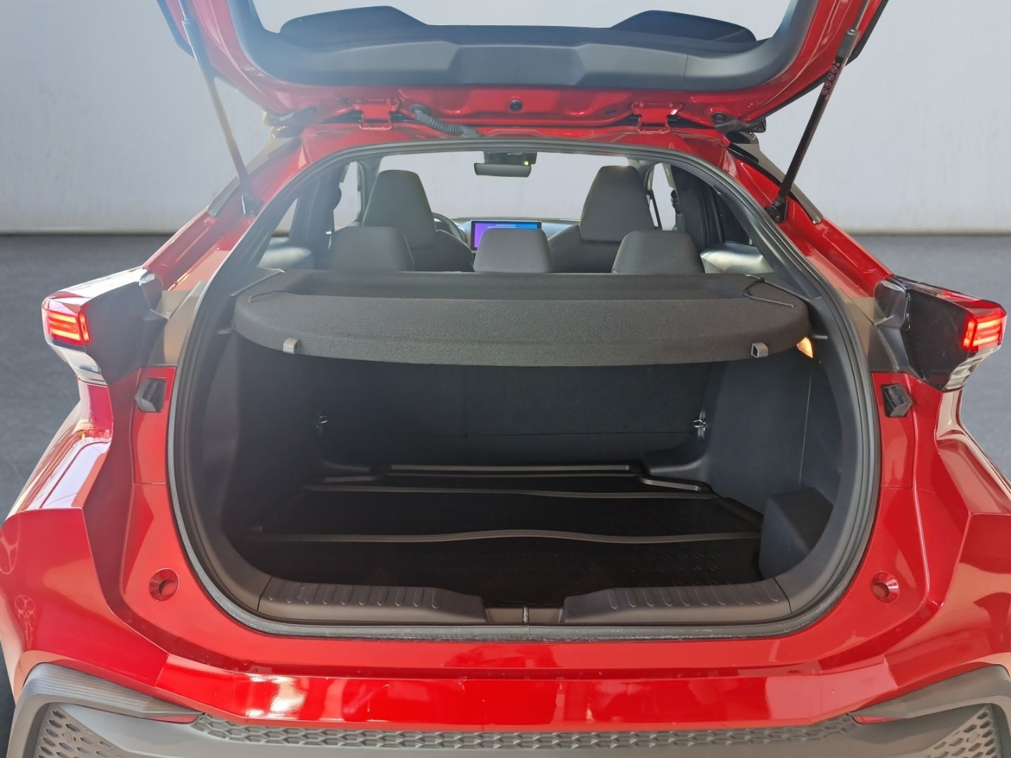 Toyota C-HR - Bild 12