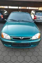 Mazda 121  Bastlerfahrzeug / Export  78.... - Mazda 121 von privat