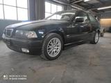 BMW E36 Compact 1 Hand  318i - BMW 318: E36 Compact