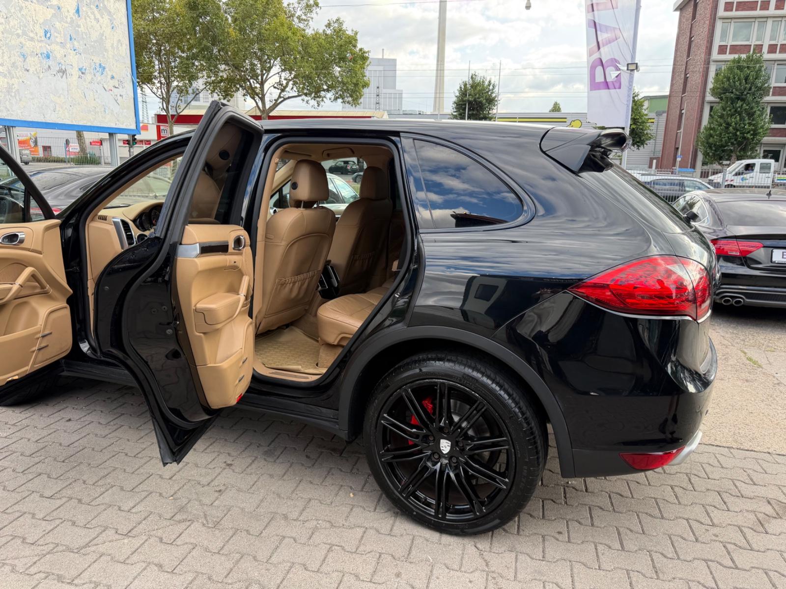 Porsche CAYENNE DIESEL TÜV NEU