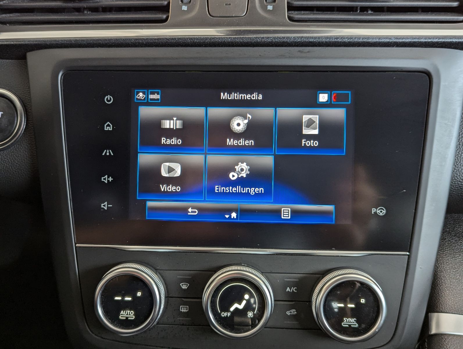 RENAULT Kadjar 1.5 DCI Intens Aut. Kamera Voll-LED Navi - Image 26