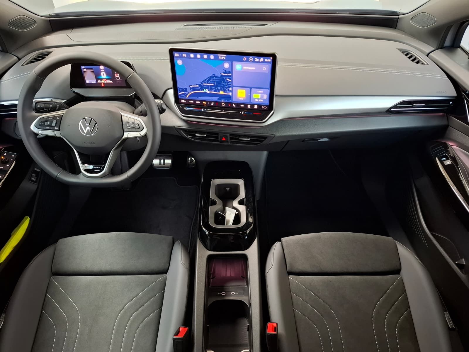 Fahrzeugabbildung Volkswagen ID.4 Pro Energy +ACC +IQ.Light +AHK + Wärmepumpe