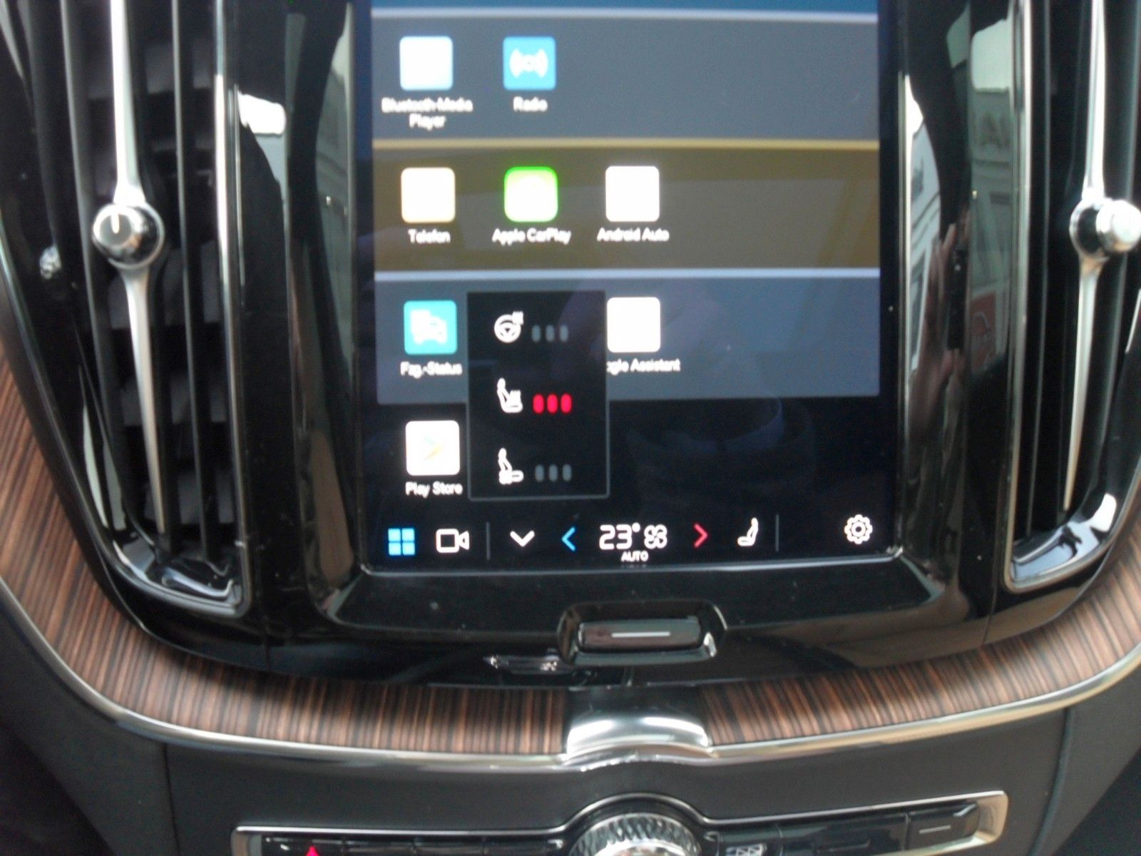 Fahrzeugabbildung Volvo XC 60 B4 Plus Bright | Sitzbelüftung | Panora.