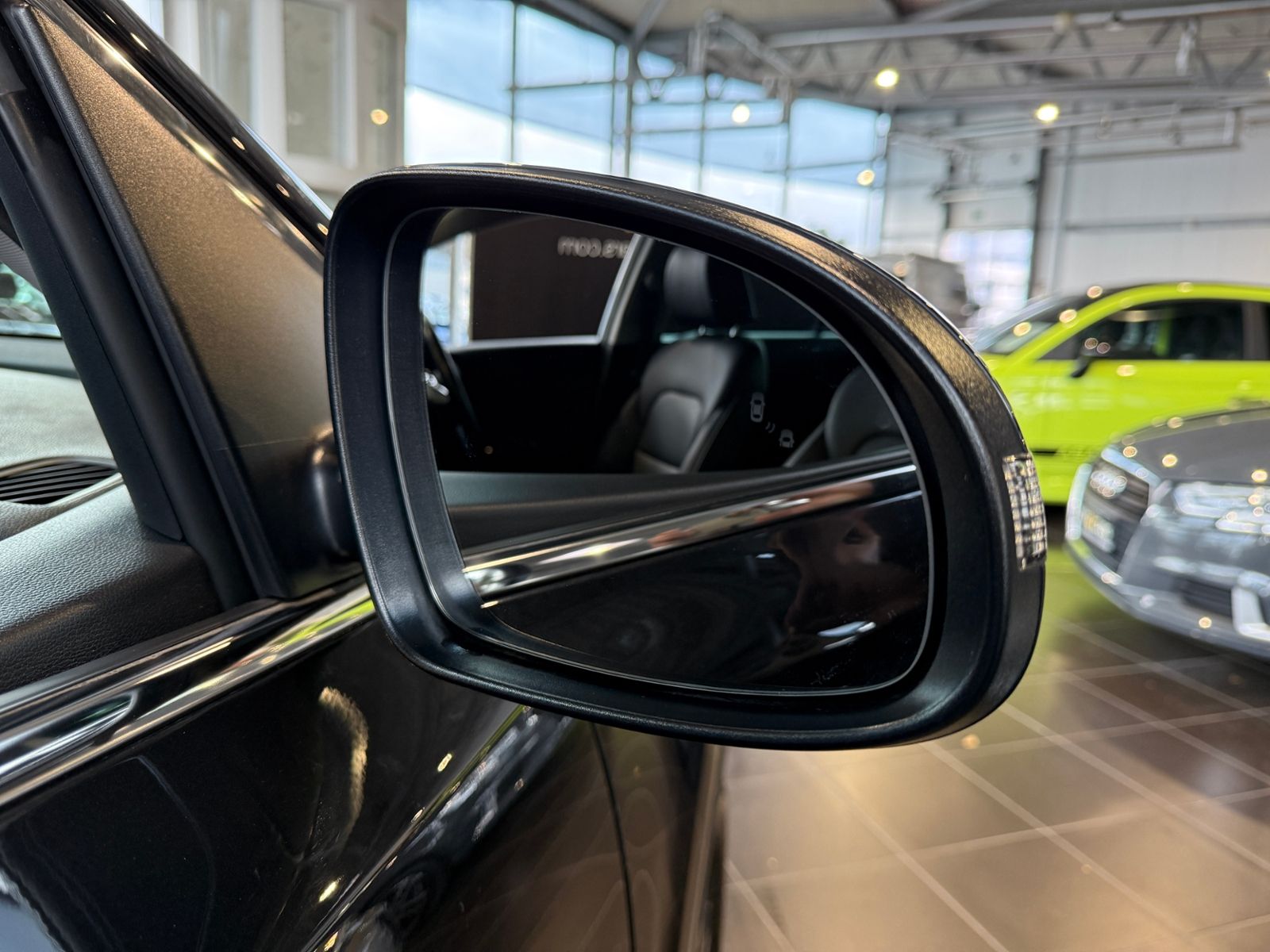 Fahrzeugabbildung Kia Sportage Black Edition AWD JBL LED NAVI