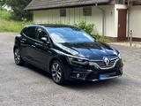 Renault Megane ENERGY TCe 130 Bose Edition Bose Edition - Renault Megane von privat