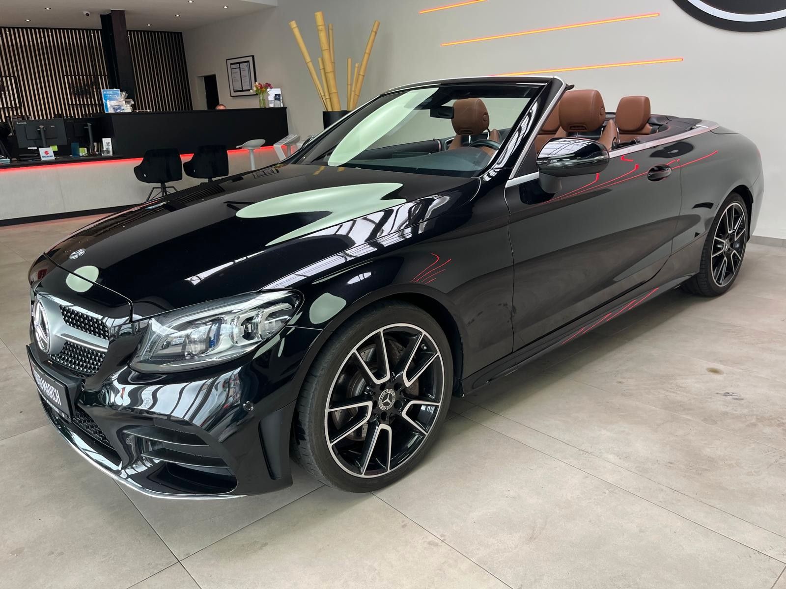 Fahrzeugabbildung Mercedes-Benz C 300 Cabrio AMG-Line