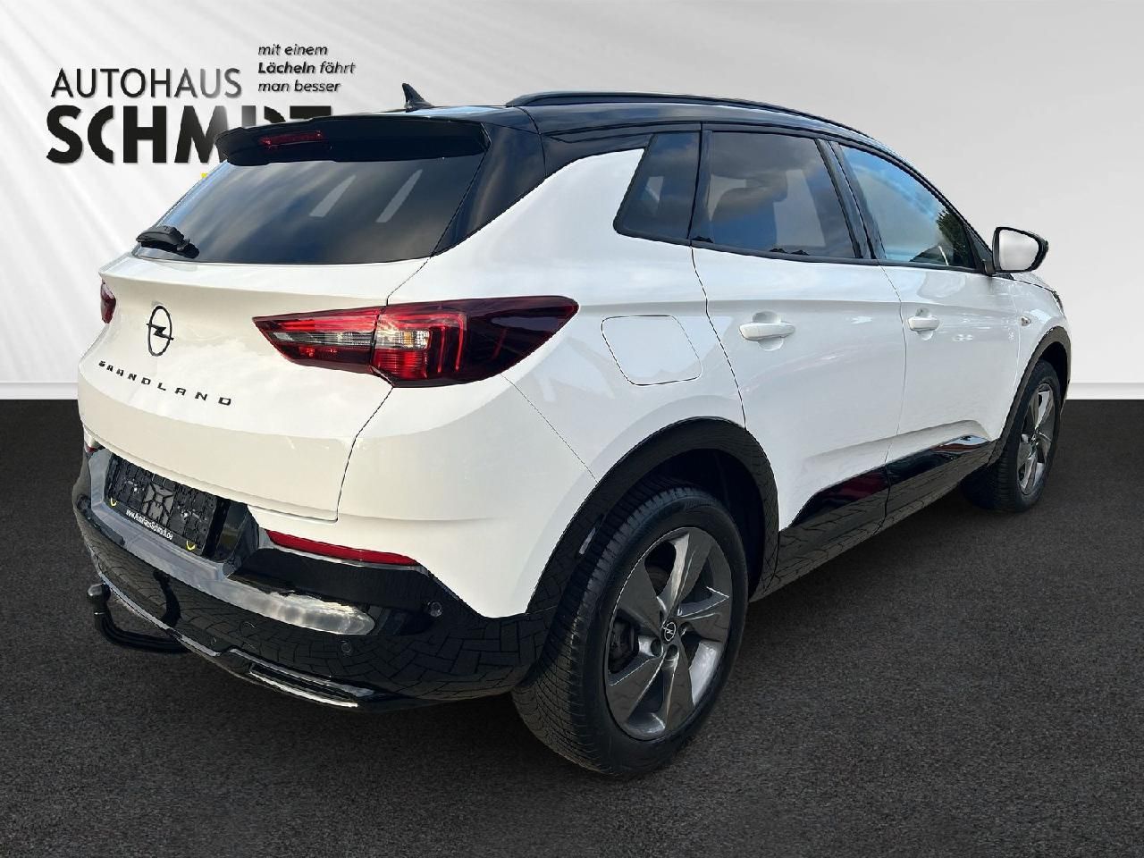 Fahrzeugabbildung Opel Grandland GS Line, Automatik, AHK