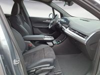 BMW 220 Active Tourer - Vorschau Bild 5