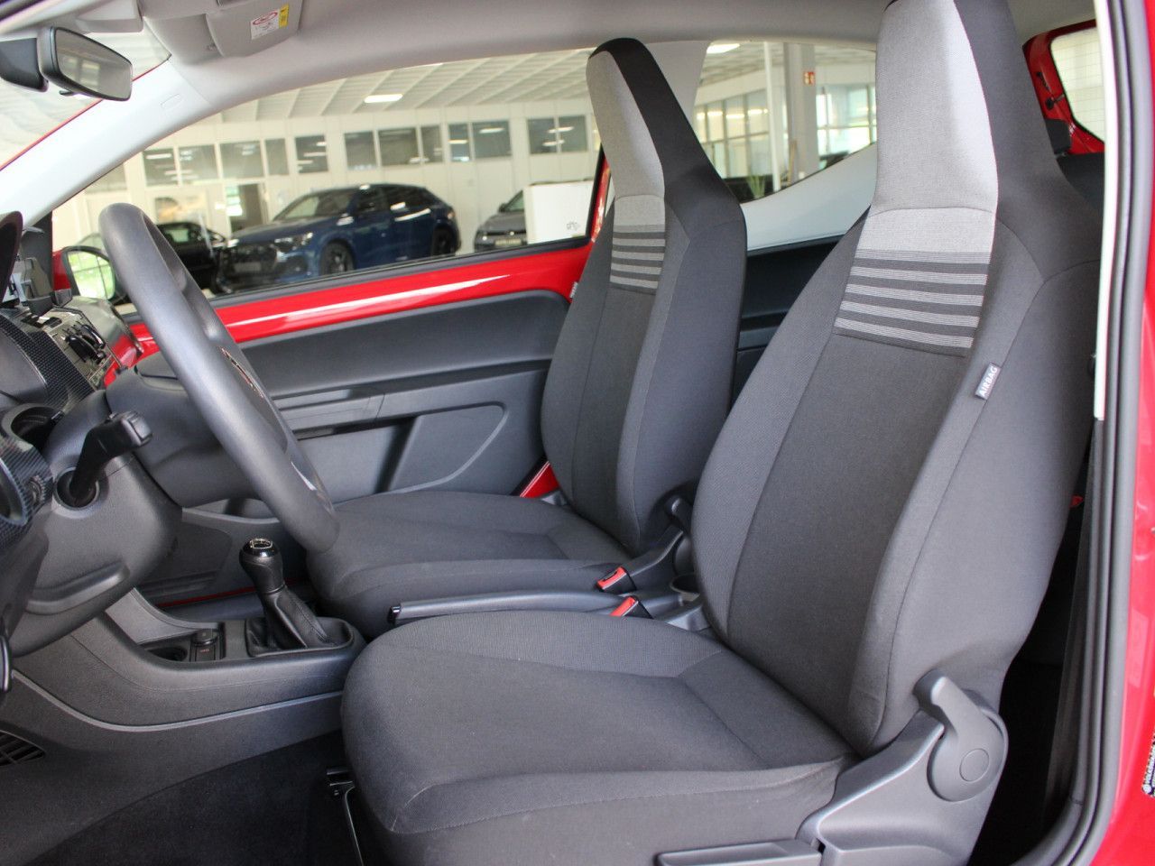 Fahrzeugabbildung Volkswagen up! Move 1.0 RFK/PDC/Tempomat