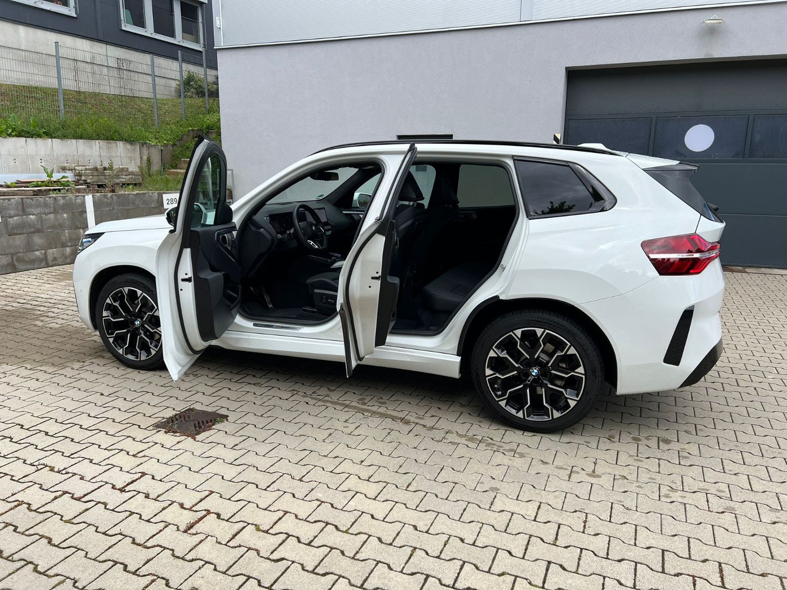 BMW X3 xDrive20d M Sport/Panorama/Komfortzugang imagem 3
