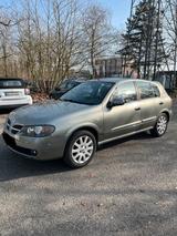 Nissan Almera N16 - Nissan Almera N16 mit Benzin-Antrieb