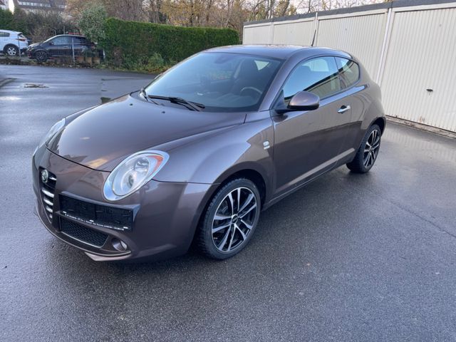 Alfa Romeo MiTo Super turismo 1.4.16v.105ps.6 Gg. Klima.