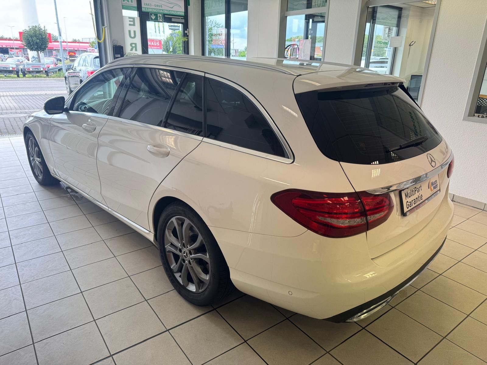 Fahrzeugabbildung Mercedes-Benz C 200 T-Modell AVANTGARDE/NAVI/KLIMA/