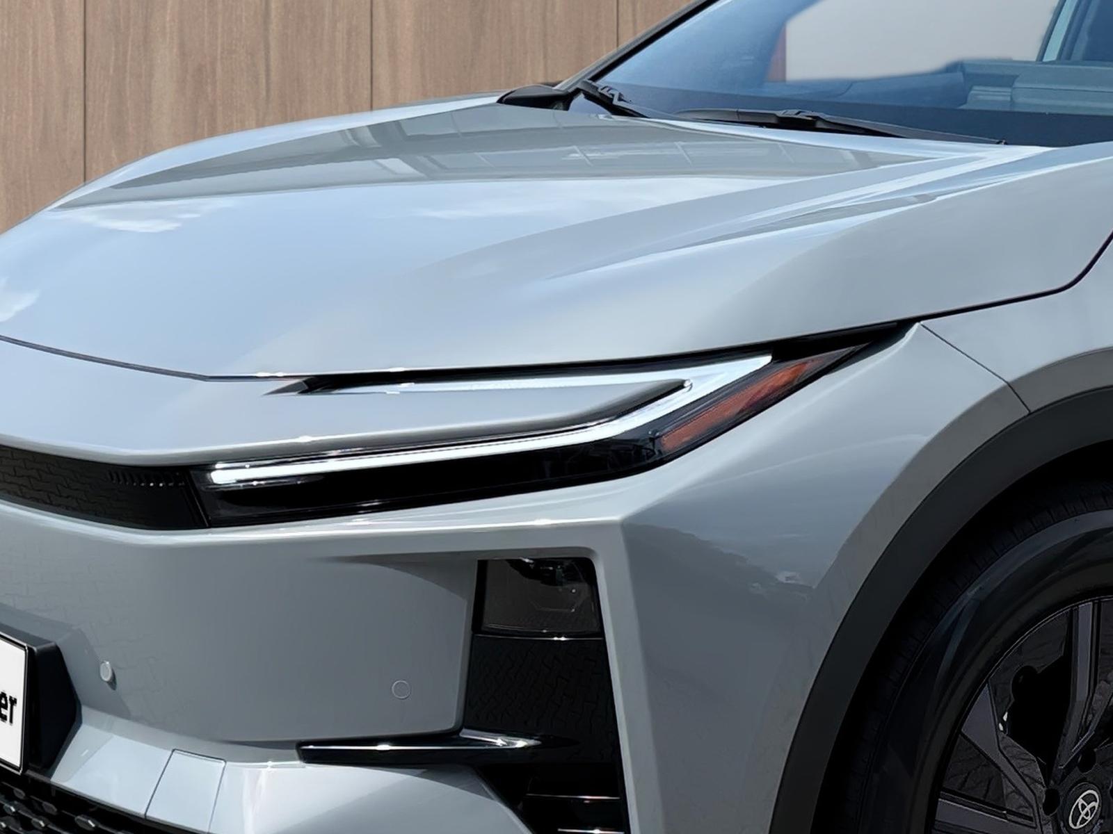 Toyota C-HR+ W Teamplayer Kam.+KlimaA+LED+PDC+SHZ+ACC