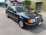 Mercedes-Benz MERCEDES-BENZ 200 E 90 KW 122CV TETTO APRIBILE - gebrauchte Mercedes-Benz E 200 aus dem Jahr 1990