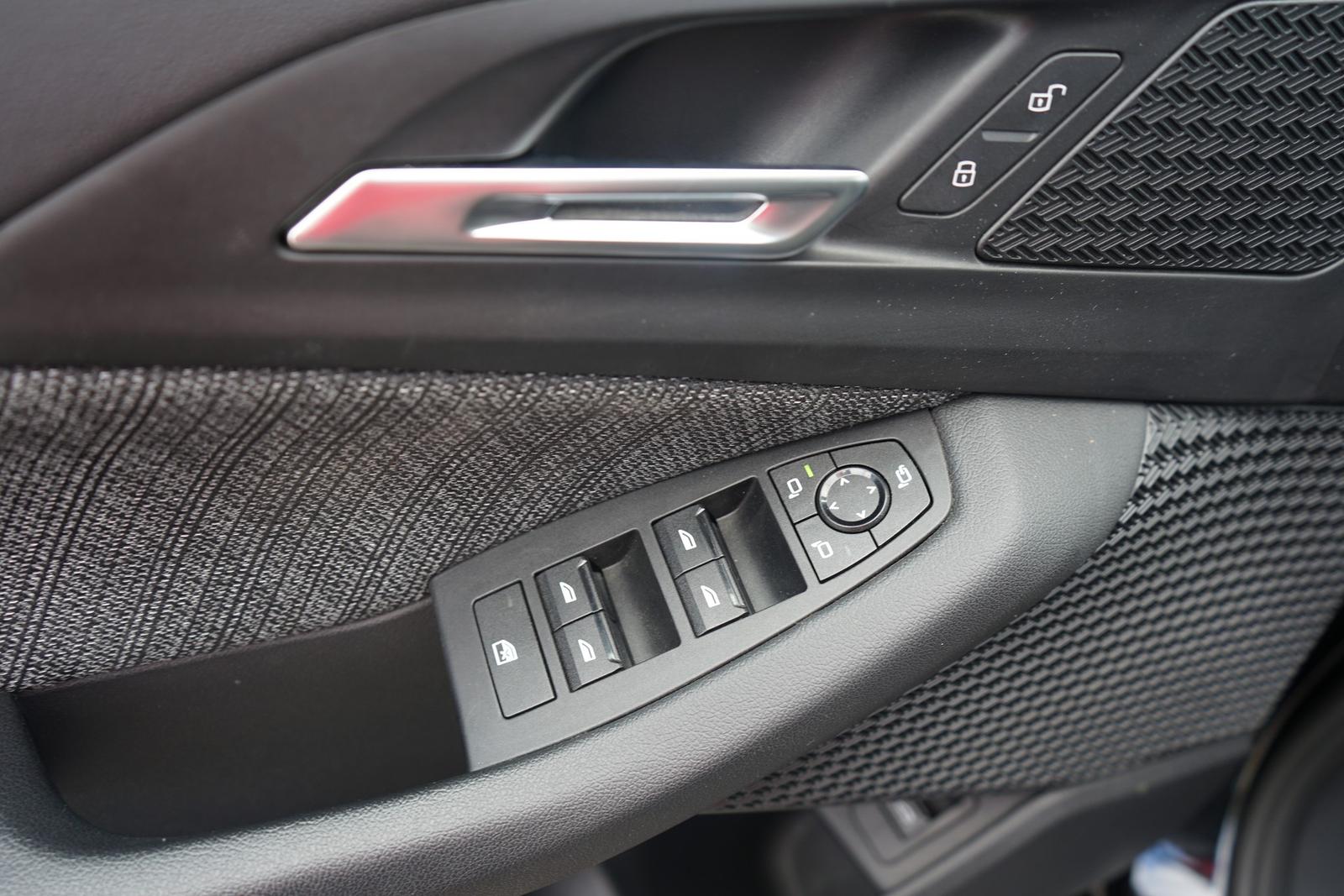 BMW 218 i Active Tourer LED AHK ACC 360° Head-Up Navi, миниатюра 18