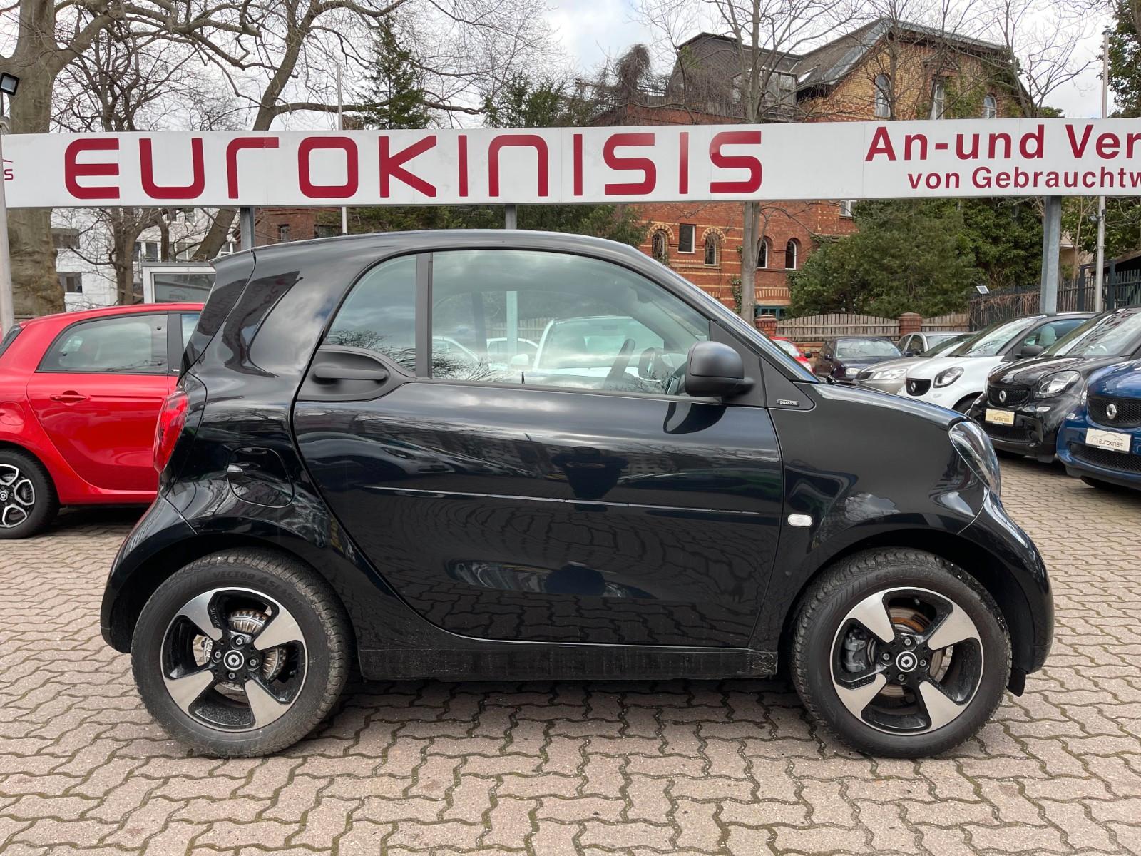 Smart fortwo TWIN perfect*PANO*LEDER*SHZ*NAVI*KAM