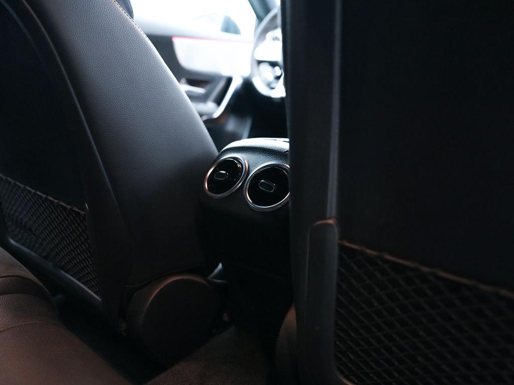 Mercedes-Benz A 45 AMG