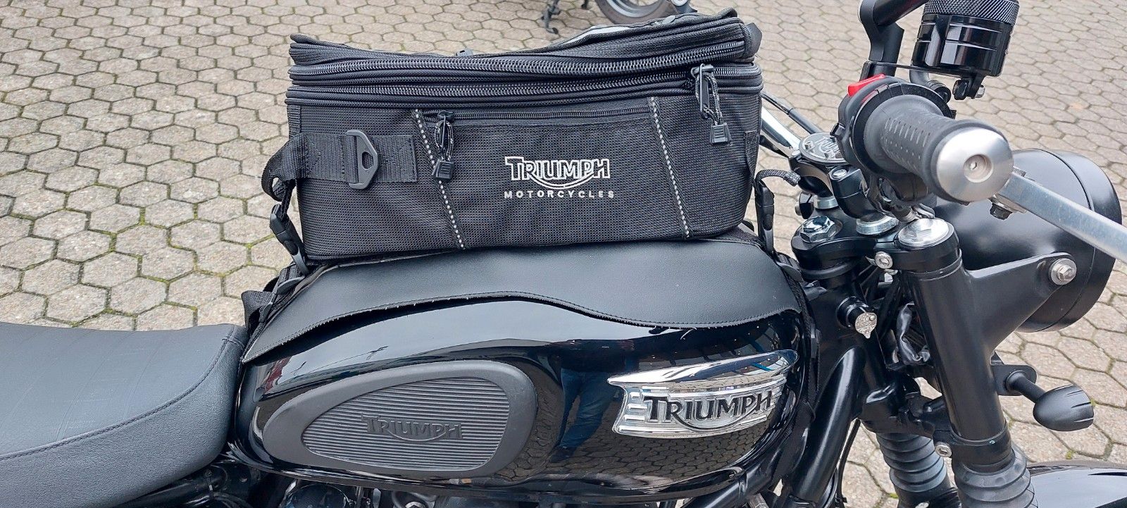 Fahrzeugabbildung Triumph Scrambler 900 Zubehör ohne Ende